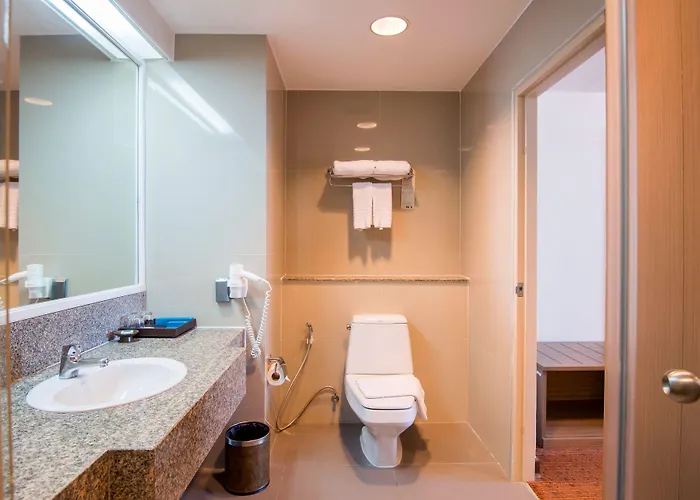 Centara Life Government Complex & Convention Centre Chaeng Watthana 4* 방콕